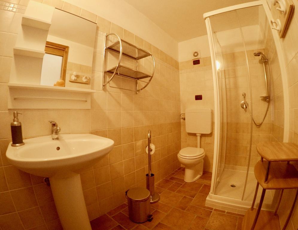 4Lander House Balins Hotel Clauzetto Exterior photo